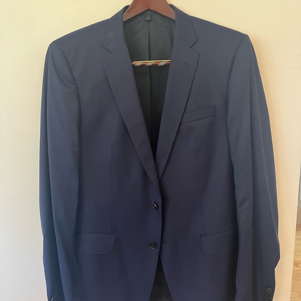 Hugo Boss Men's Navy 2-Piece Suit